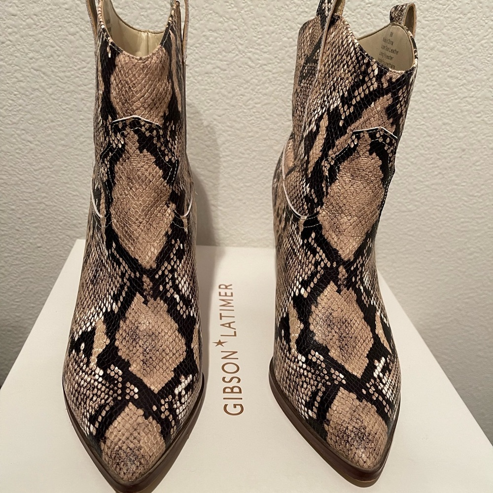 Like New Gibson Latimer Snake Print Booties - image 3